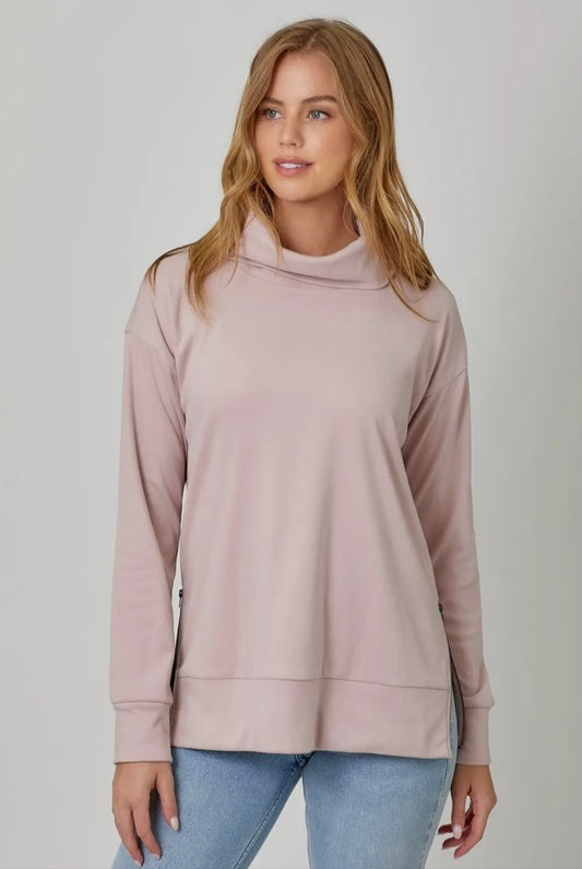 Brushed Knit Loose Turtleneck Sweatshirt